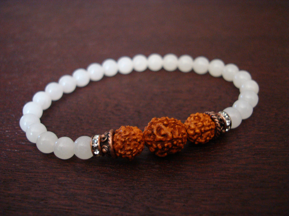 Women's White Jade & Rudraksha Seed Mala Bracelet