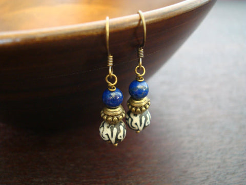 Women's Tibetan Lotus Mantra Earrings