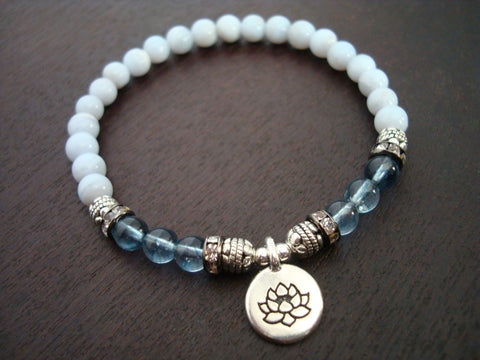 Women's Blue Quartz & Blue Lace Agate Bracelet